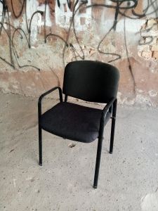 Lietots Iso black darba krēsls ― Krēslu veikals Bruņinieku 98,Rīga, 10.00-18.00, tālr.67205028, 29104805